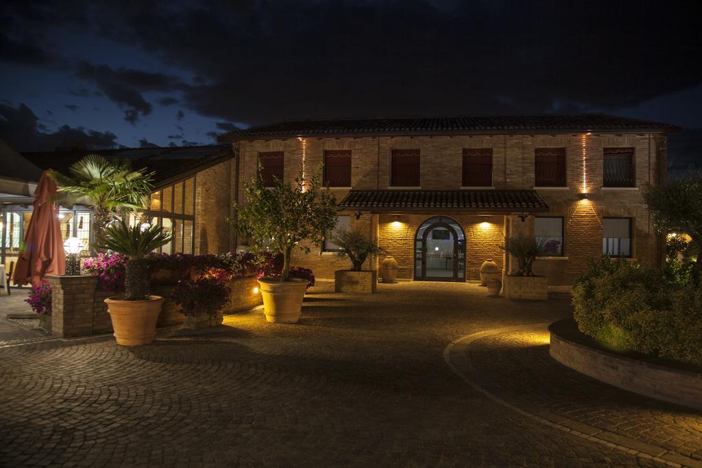 Agriturismo La Sapienza Monestirolo Ngoại thất bức ảnh